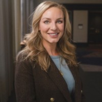 Lauren Jewell, Cpa
