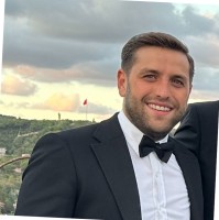 Suat Kandemir