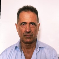 Roberto Curia