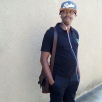 Dumisani Hleleni