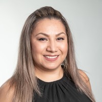 Eva Mejia, Mba