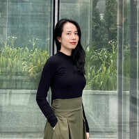 Isabella Hoàng