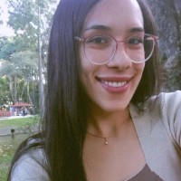 Ester Oliveira