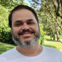 Carlos Edward Mantovan César