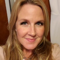 Rochelle Hughes