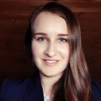 Anna Csilla Hakucsák-Kubinyi