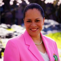 Simone Thompson