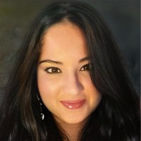 Belinda Vega, Mba