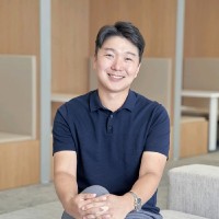 김창현