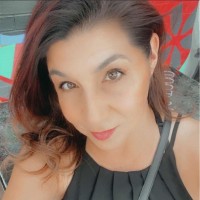 Yvonne Saenz