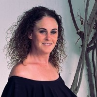 Lianne Lennon-Banks Int.Dip (GRC). Cert IRM