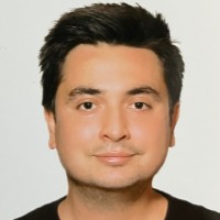 Ayhan KÜÇÜKMANİSA