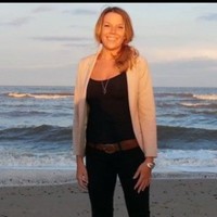 Jennifer Hay