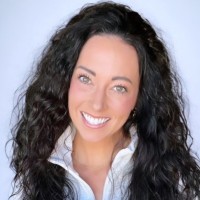 Amy Dickinson