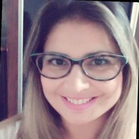 Kelly Simões