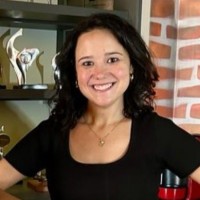 Aline Negri B. Gelfuso