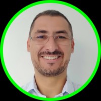 Alejandro V.