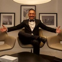 Ed Hollywood - O CORRETOR DAS ESTRELAS