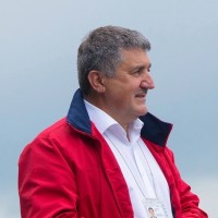 Олег Левченко