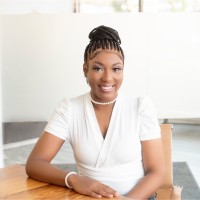 Seanesti Williams-Gilbert