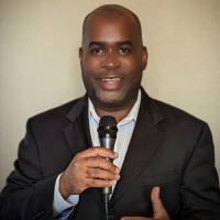 Mushtaq Maxwell, Mba