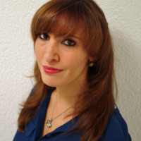 Dr. Sandra Rezagholinia