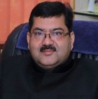 CA Omkar Maloo