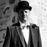 Giles Peet