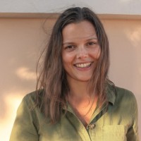 Julia Scott