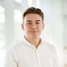 Ryan Helps (UK)