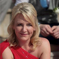 Claire Roberts