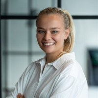 Laura Vester