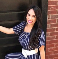 Jocelyn Solis, Mba