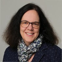 Karin Büsser