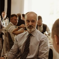 Jonathan Burt