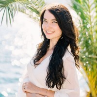 Olesia Kharisova