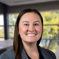 Lizzie Richards, Mba, Phr