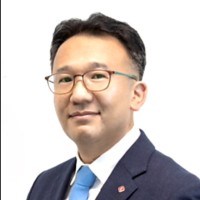 Jong Ho Lee