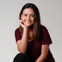 Anna Menezes