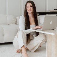 Nicole Black