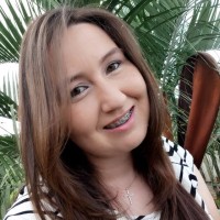 Aline Homann