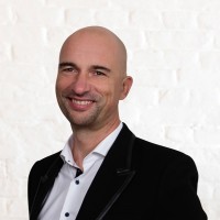 Peter Van den Broeck