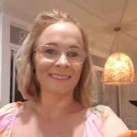 Amber McLean