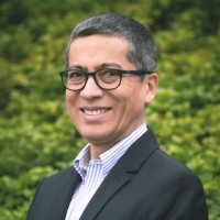 Fernando León Morales Director