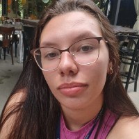 Julia Adriele Azevedo Maglione