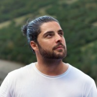 Axel R.