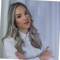 Larissa Alves Caitano