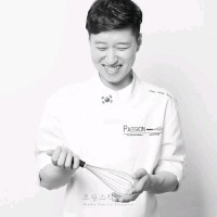 Yong Hun Kim