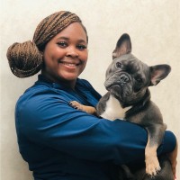 Jacoya Neloms