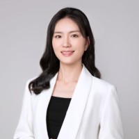 Marilyn Zhang